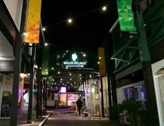Willis Village - Lobi