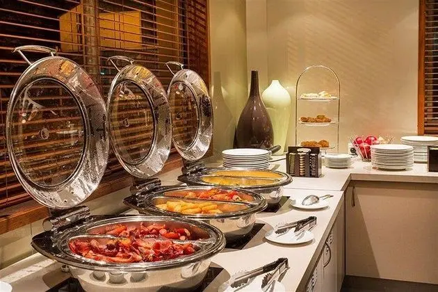 Willis Wellington Hotel