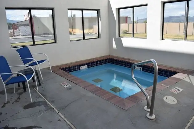 Willow Creek Inn - Havuz