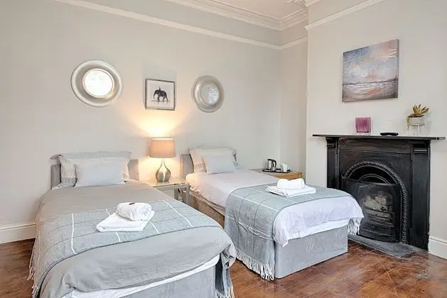 Willows-Cardiff Guest House - Oda