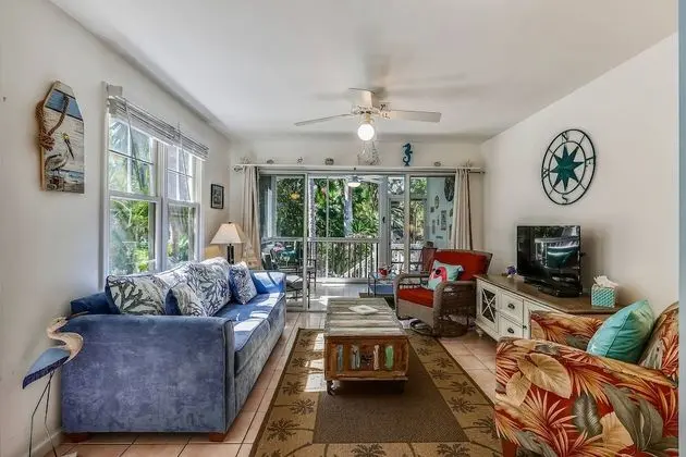 Wind Swept by Avantstay Patio, Outdoor Dining, BBQ and Shared Pool