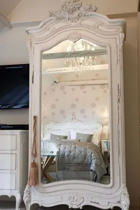 Windfalls Boutique Hotel - Oda