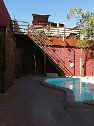 Windhoek Gardens Boutique Hotel - Havuz