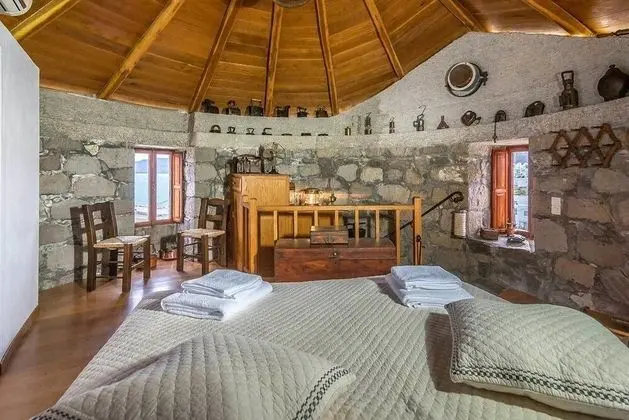 The Windmill Adamas Sea View - Oda