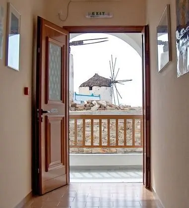 The Windmills - Lobi