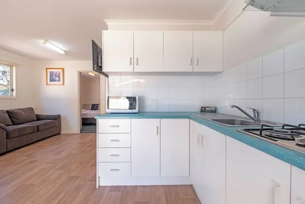Windsor Gardens Caravan Park - Mutfak