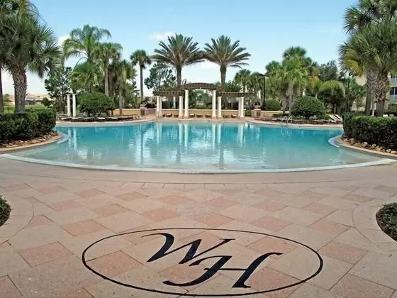 The Windsor Hills IHR 3076