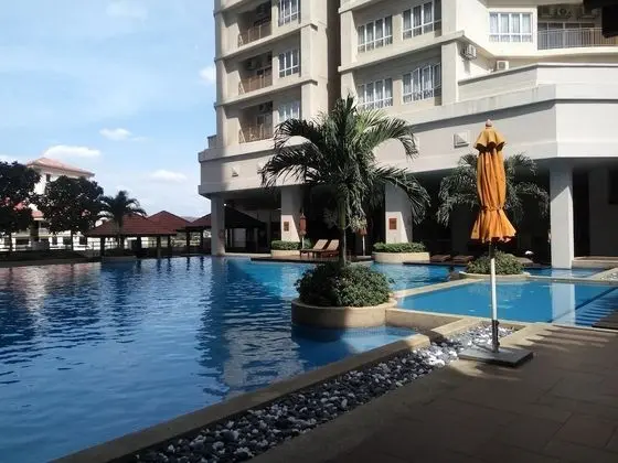 Windsor Tower Serviced Apartment