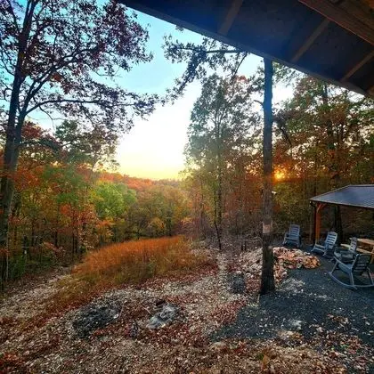 Windstorm Cabin - 1