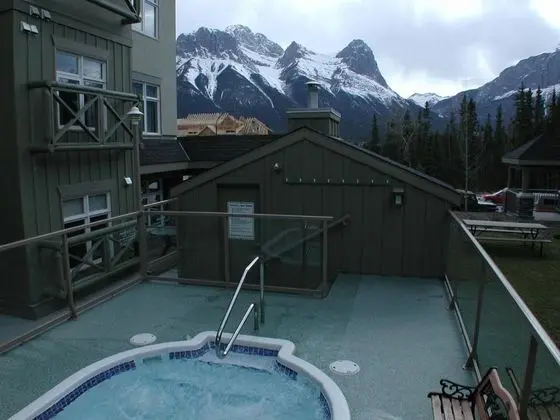 Windtower Lodge and Suites - Havuz