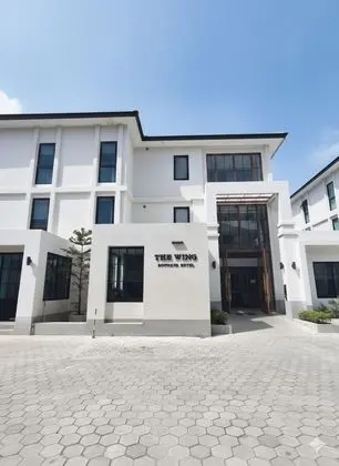 The Wing Boutique Hotel - Lobi