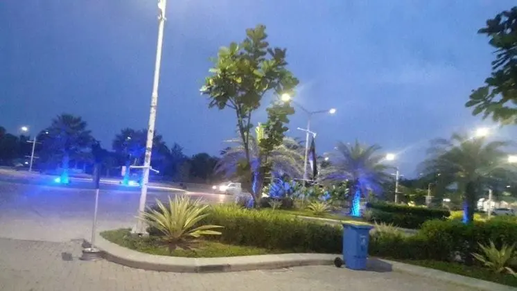Wing Hotel Kualanamu Airport - Dış Mekan