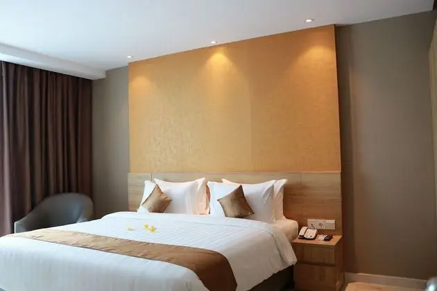 Wing Hotel Kualanamu Airport - Oda