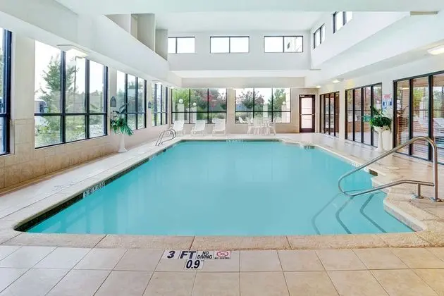 WINGATE BY WYNDHAM ATLANTA AIRPORT FAIRBURN - Havuz