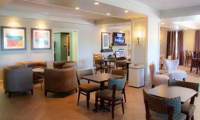 WINGATE BY WYNDHAM BALTIMORE BWI AIRPORT