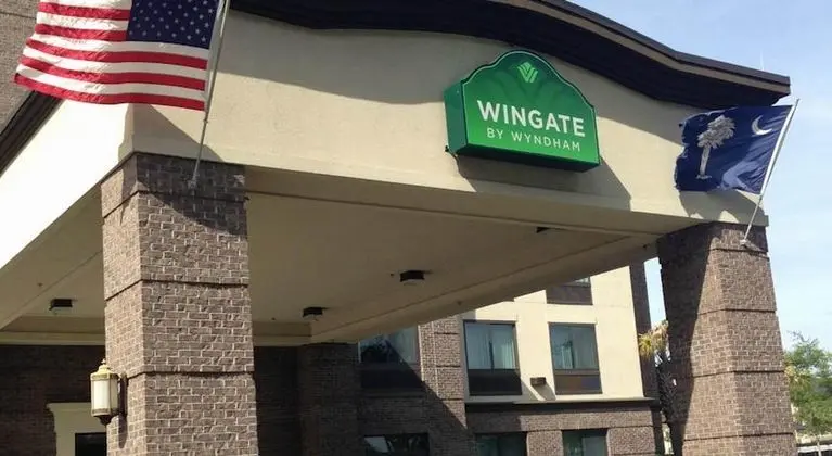 WINGATE BY WYNDHAM CHARLESTON UNIVERSITY BOULEVAR