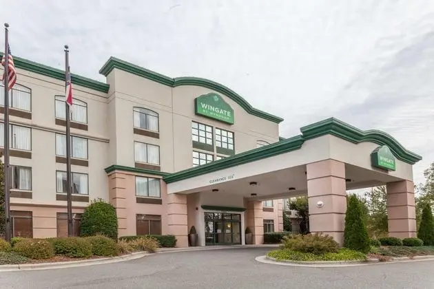 WINGATE BY WYNDHAM CHARLOTTE SPEEDWAY/CONCORD