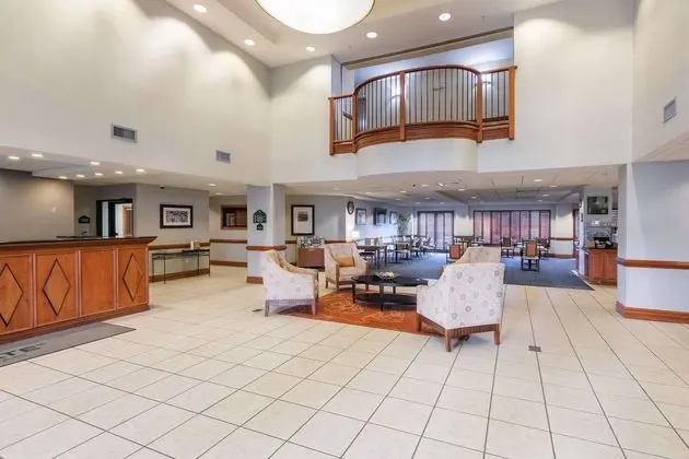WINGATE BY WYNDHAM CHARLOTTE SPEEDWAY/CONCORD - Lobi
