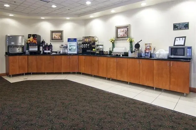 WINGATE BY WYNDHAM COON RAPIDS