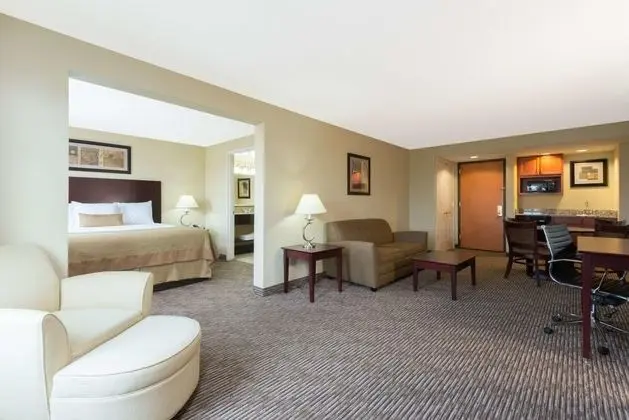 WINGATE BY WYNDHAM DAYTON - FAIRBORN