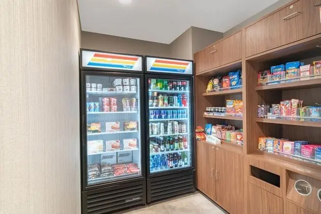 Wingate by Wyndham Denver Airport - Yerinde Yemek