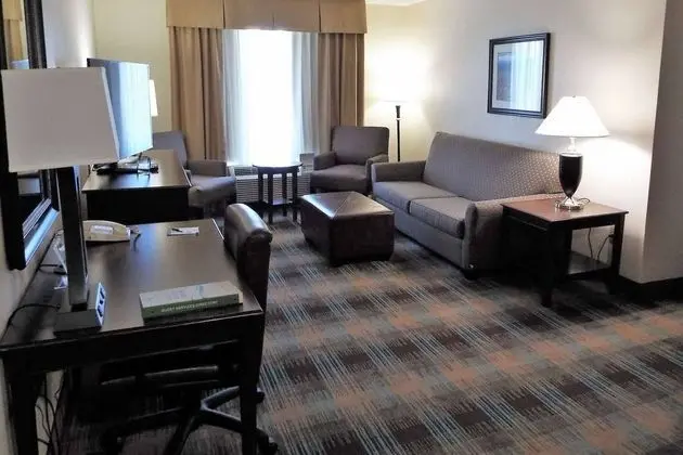WINGATE BY WYNDHAM GREENSBORO - Oda