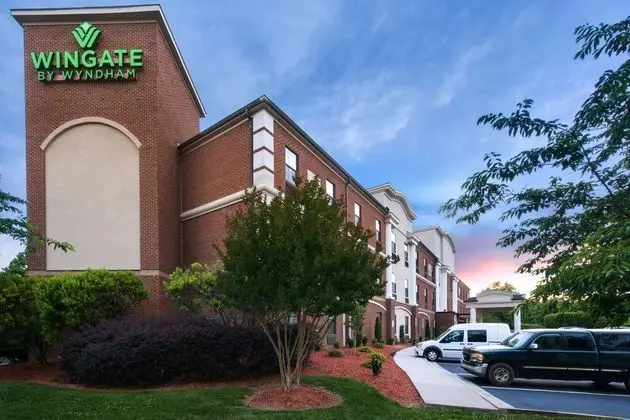 WINGATE BY WYNDHAM HIGH POINT