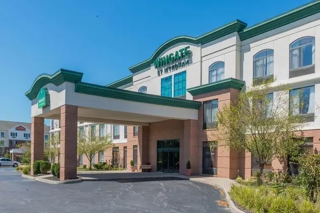 WINGATE BY WYNDHAM INDIANAPOLIS AIRPORT PLAINFIEL