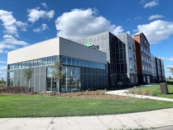 Wingate by Wyndham Kanata West Ottawa - Dış Mekan