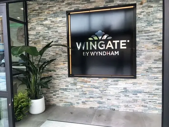 Wingate by Wyndham Long Island City - Dış Mekan