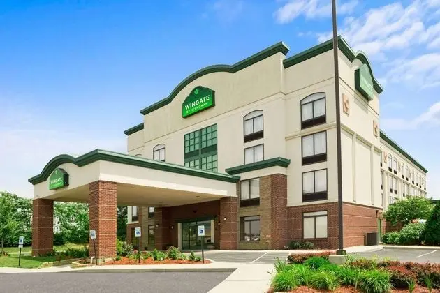 WINGATE BY WYNDHAM LOUISVILLE EAST