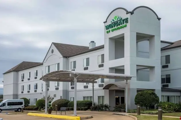 WINGATE BY WYNDHAM SHREVEPORT AIRPORT