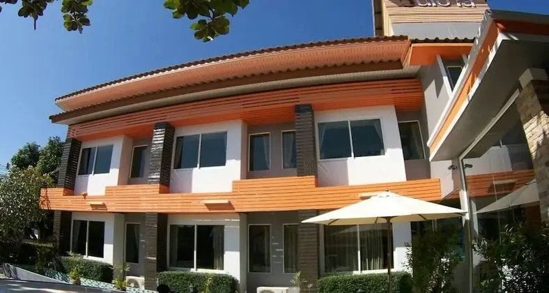 Winhouse Hotel