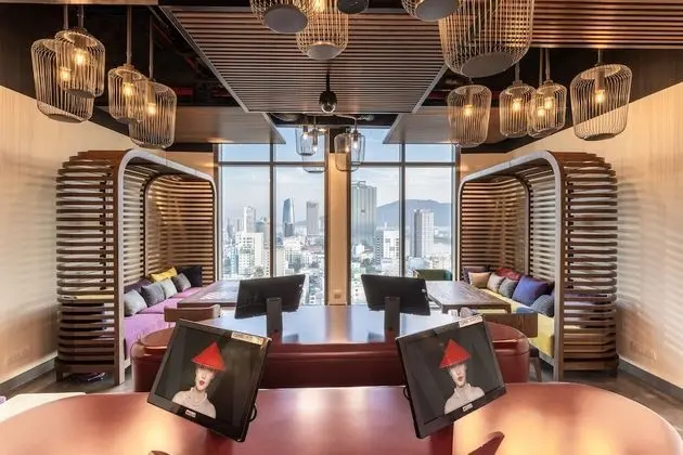 Wink Hotel Danang Riverside - İç Mekan