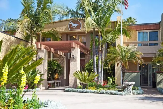 Winners Circle Resort