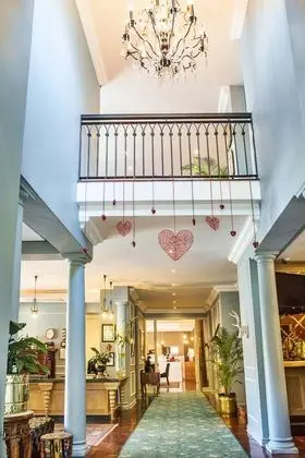 The Winston Hotel - Lobi