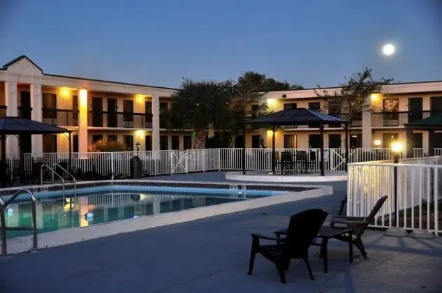 Winter Haven Suites & Conference Center
