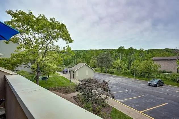 Wintergreen Condos