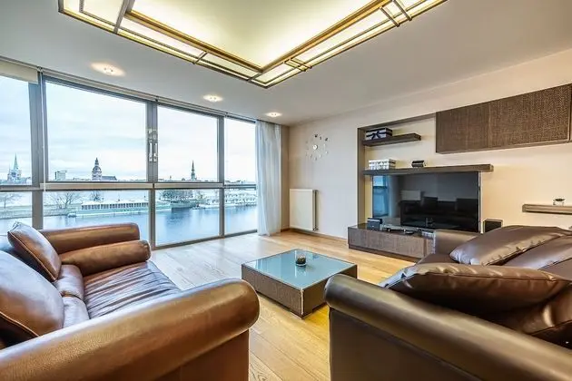 WINWINSTAY Exclusive Apartments by River Daugava - Öne Çıkan Resim