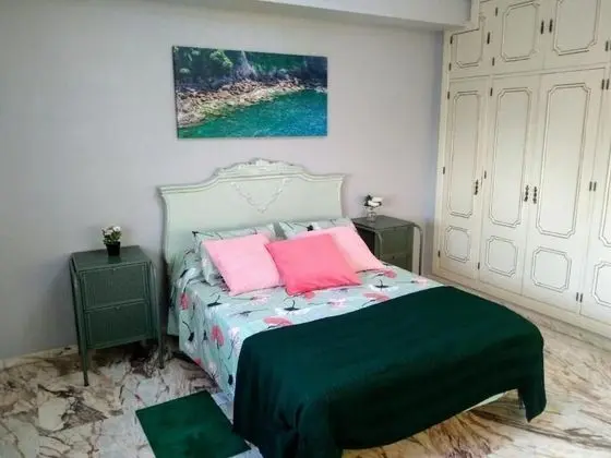 Wish-Suite San Jacinto de Sevilla Apartment