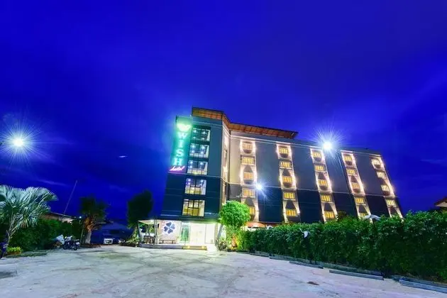 Wish Hotel Ubon - Dış Mekan