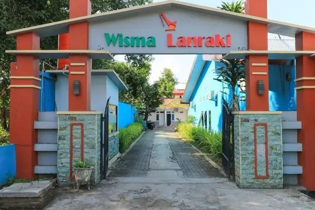 Wisma Lanraki - Dış Mekan