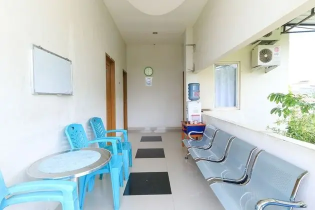 Wisma Perintis Syariah - İç Mekan