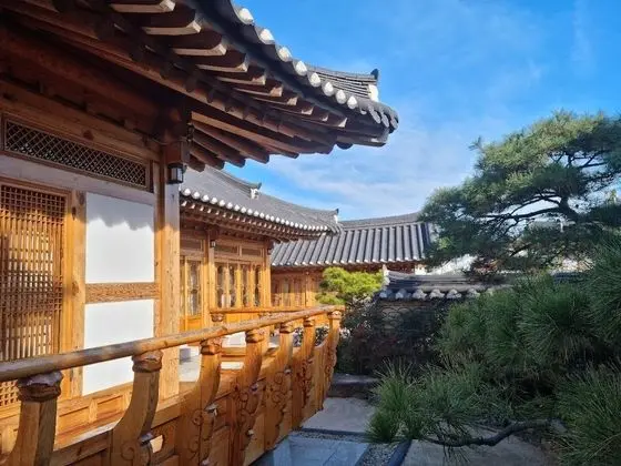 Wiyeonjae Hanok Stay