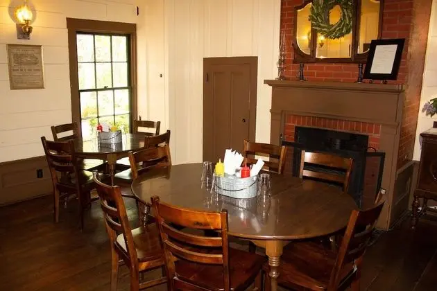 Wolf Creek Inn & Tavern - Yerinde Yemek