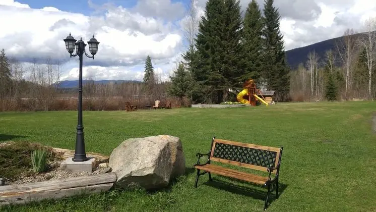 Wolfwood Guest Ranch - Dış Mekan