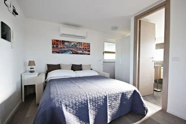 Wonder Attic Over Rome