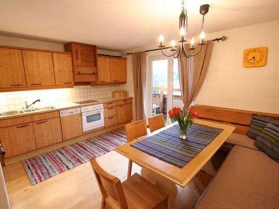 Wonderful Apartment in Hopfgarten im Brixental With Parking - Mutfak