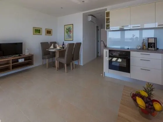 Wonderful Villa Apartment With Swimming Pool & Sea View - Mutfak