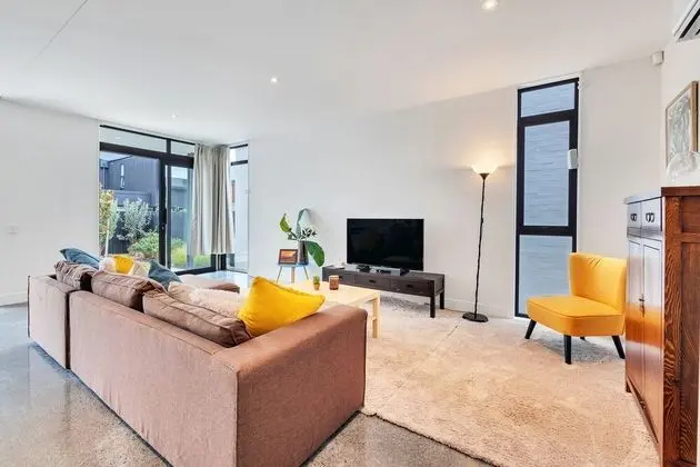Wonderful Hobsonville Three Bedroom Home - İç Mekan